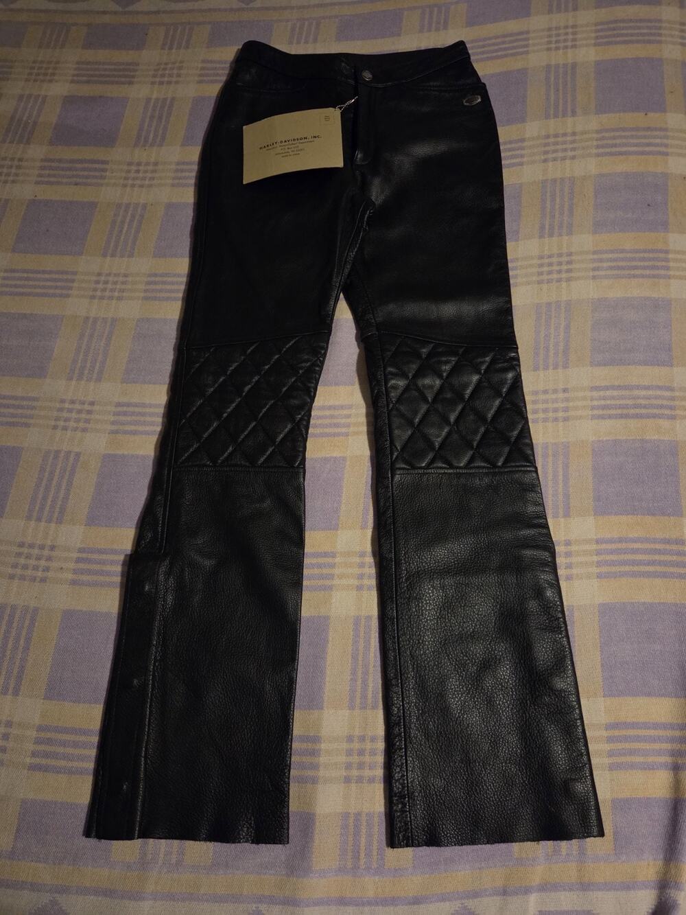 VTG Harley Davidson Leather Pants 32 / 4 Black Motorcycle Riding Quilted Knees